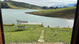 Lakeside chalet with private dock Chalet en el lago con muelle privado - Calima - 3