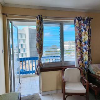 Airy Seaside Fourth Floor Apartment - Bridgetown - 5
