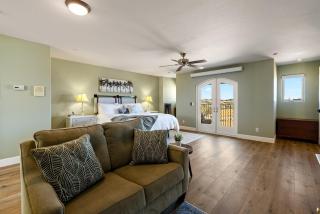 Estate at Whispering Oaks-Three Homes, Two Hot Tubs - Paso Robles - 0