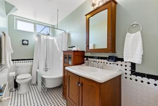 Estate at Whispering Oaks-Three Homes, Two Hot Tubs - Paso Robles - 1