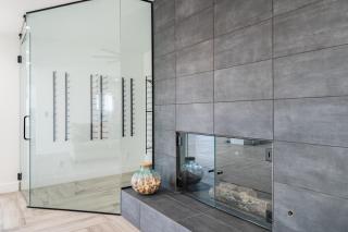 Modern 4BR Escape with Mountain Views - Phoenix - 8
