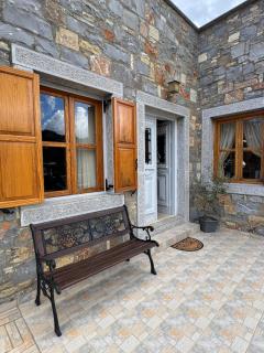Stone Heaven Villa -Poolside BBQ & Fresh Herbs - Nikithianós - 6