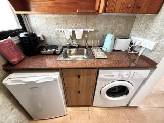 STAY NISSI Chrysland Studios - 2