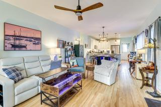 Walk to Bay Home with Fenced Yard in Colonial Beach - Colonial Beach - 5