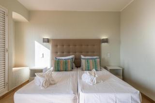 Studio with Sea View - Free Wi-Fi - Pool - Albufeira - 3