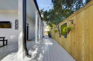 3br Treme Getaway Wcourtyard, Bbq &gated Privacy - New Orleans - 9