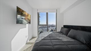 2-Bedr Downtown Miami Condo Bay Views - 1