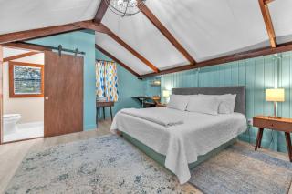 Vitner Cottage: Hot tub-Pet friendly-10-Mins to Downtown! - Fredericksburg - 3