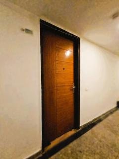 The Cozy Hotel - Noida - 6
