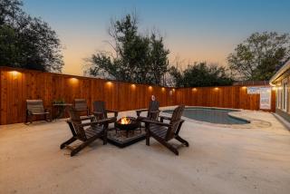 Tolle Haus: W/Pool & Firepit-Walk to Schlitterbahn, Comal Chutes & Downtown! - New Braunfels - 6
