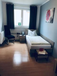 Hotel Restaurant Friedrichshöhe - 8