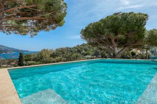 Villa climatisée au Lavandou avec vue mer avec piscine chauffée - Le Lavandou - 2