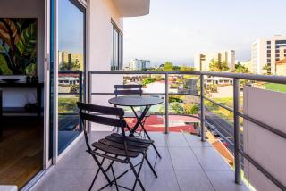 Euroloft Luxury Penthouse with Rooftop Pool and Views - San Rafael - 2