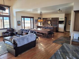 Grand Teton Painted Pony House AC Heated Garage and Hot Tub - Tetonia - 1