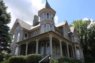 The Joshua Wilton House - Harrisonburg - 0