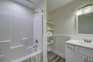 1005 Queen Pet Friendly Suite, 1st Floor Surfside - Surf City - 2