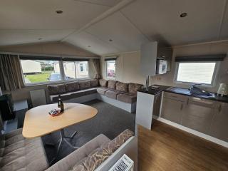 TY Mawr 3 Bed C9 - Kinmel Bay - 4
