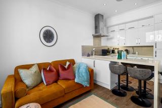 Bright & Airy Flat with Stunning Rooftop Views - Londra - 7