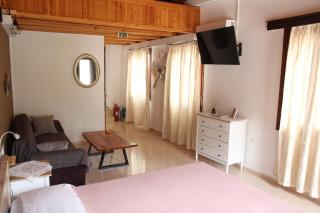 Main square apartment - Sými - 6