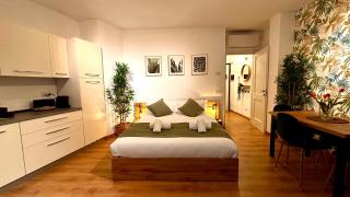 Prime Living - GREEN SUITE sui Navigli - Milan - 1