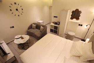 REV 3 Cozy Stylish Studio - Riade - 8