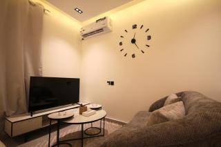 REV 3 Cozy Stylish Studio - Riade - 0