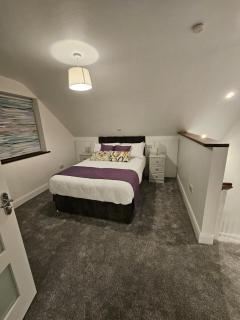Riveredge Apartment - - 5