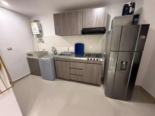 APARTIESTUDIO AMOBLADO SOTOMAYOR ALQUILER RENTA HOUSe - Bucaramanga - 4
