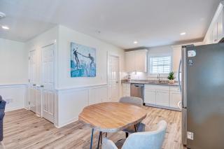 308 King Suite, 3rd Floor Barefoot - Surf City - 6