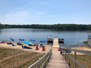 Lake House Lodge - 8