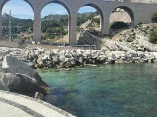 Cabanon dans la calanque de la Vesse - Le Rove - 0