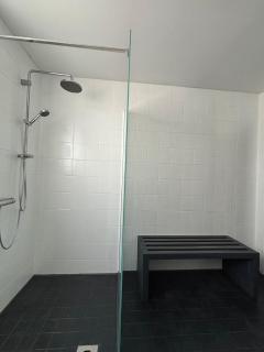 Great Location Airport Exhibition Center Downtown - Düsseldorf - 5