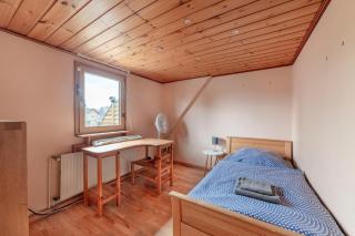 Cozy villa with garden, balcony and parking area in Düsseldorf - Düsseldorf - 4