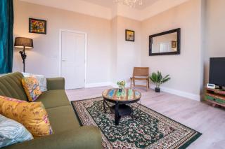 Stunning Park View Maisonette - 2 Bedrooms - 2