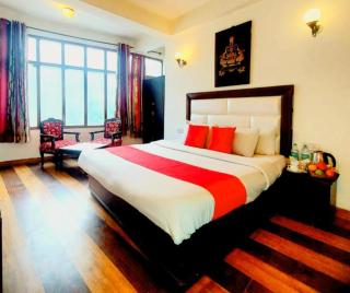 Hotel Premium Kalinga Inter Continental Manali - Newly Decorated - Wifi - Room Service - Parking Available - Best luxury Room in MANALI - 1