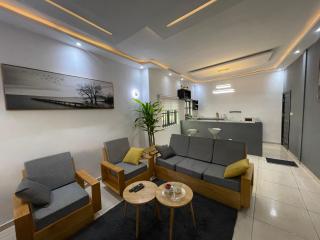 Hit appartement cosy vue sur lac - Cotonou - 0