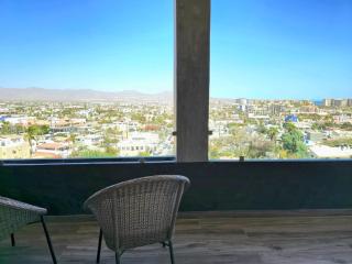 Condo only 5 minutes to downtown with beautiful view ! - Cabo San Lucas - 4