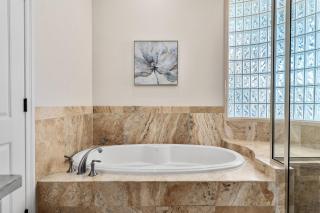 Belleza Del Mar With Game Room And Lakefront Pool - Destin - 5