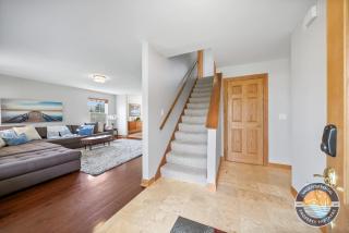 Chic Lake Geneva Retreat Spring & Summer Getaway Near Lake & Golf - Lake Geneva - 3
