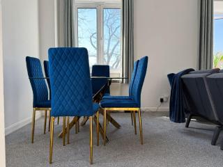 Fiona Place near Winchester - 3 Double Beds, 2 Single Beds, 2 Sofa Beds - FREE parking available upon request - Winchester - 7