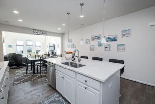 Ocean View Paradise with Hot Tub & Free Massages - Ocean View - 1