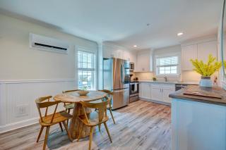 Adjacent 3rd Floor Trio, 3001 King, 3002 Queen, & 3003 Queen - Surf City - 8