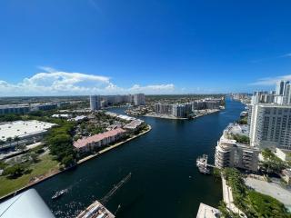 Apt Hyde, Beach, Pool, and Resort Amenities in Miami - Hollywood - 8