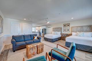 305 Queen Suite, 3rd Floor Nest - Surf City - 3