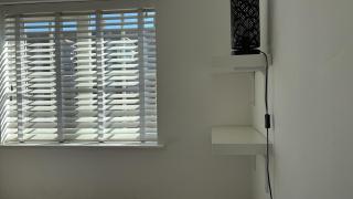 Pet Friendly - Parking - 3 Bedrooms - 6 Guests - - 5