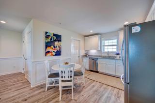 207 Queen Suite, 2nd Floor Sundown - Surf City - 3
