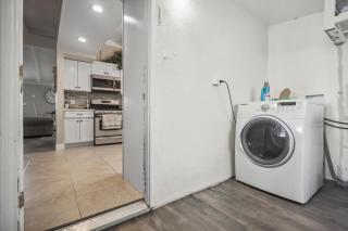 The Perfect Vacation Spot Near Six Flags Magic Mountain - Santa Clarita - 6