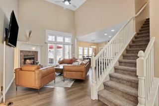 Eagles Landing Spacious Family Getaway w Office - Eagle - 3