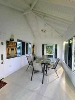 Hibiscus Retreat - 9