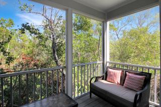 Stylish Longboat Key townhome minutes to beach Ospreys Nest - Longboat Key - 9
